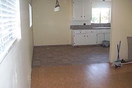 Spacious 2 Bedroom Duplex Apartment with Custom Paint in Upland, CA (Photo 5 of 10)