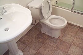 Spacious 2 Bedroom Duplex Apartment with Custom Paint in Upland, CA (Photo 9 of 10)