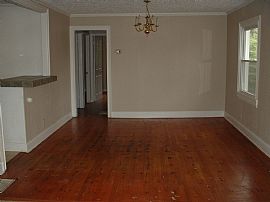 Nice Cozy Homefenced in Yardavaliable Immediatelycul De S in Marietta, GA (Photo 3 of 7)