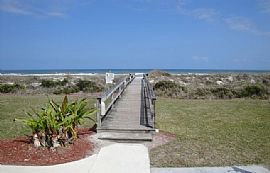 Ideal 2 Bedroom Ocean Beach Condo at Four Winds Condominiums in Saint Augustine, FL (Photo 9 of 12)
