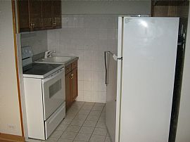 Great Studio Apartment with Free Gas and Water in Chicago, IL (Photo 1 of 3)