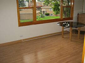 Great Studio Apartment with Free Gas and Water in Chicago, IL