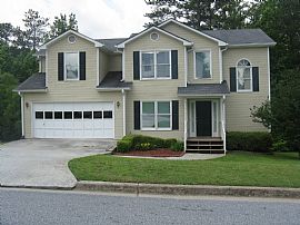 3 Bedroom, 2.5 Bath Beautiful Home with Open Floor Plan in Lawrenceville, GA
