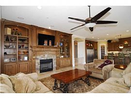 New 5 Bedroom Home - Available Sept. 20th in Riverside, CA (Photo 2 of 5)