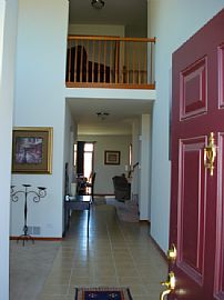 Spacious 4 Bedroom Brick Home with 3300 Sq. Ft. in Pingree Grove, IL (Photo 3 of 11)