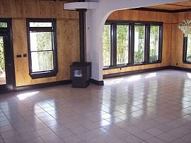 Great 4 Bedroom Home - Private Yet Convenient in Dawsonville, GA (Photo 5 of 12)