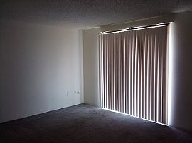 2 Bedroom Apartment Near Mcchord Afb in Parkland, WA (Photo 4 of 12)