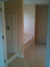 New Video Beautiful Excellent Condition Home Lease Option Also  in Ellenwood, GA (Photo 9 of 12)