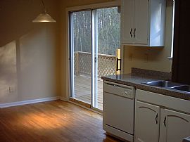 Renovated 4 Bed Rm House in Norcross, GA (Photo 4 of 7)