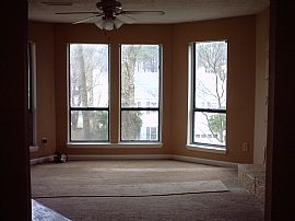 Renovated 4 Bed Rm House in Norcross, GA (Photo 5 of 7)