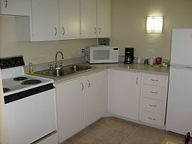 Cozy 1 Bedroom Apartment with Fantastic Deal in The Gold Coast! in Chicago, IL (Photo 3 of 7)