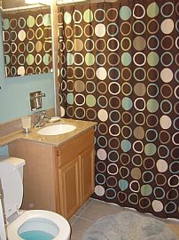 Cozy 1 Bedroom Apartment with Fantastic Deal in The Gold Coast! in Chicago, IL (Photo 4 of 7)