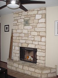 Adorable 2 Bedroom Condo - Just 5 Min to Downtown in Austin, TX (Photo 4 of 4)