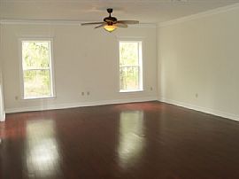 Amazing 3 Bedroom Custom Built Home on 1 Acre in Oak Hill in Wildwood, FL (Photo 2 of 4)