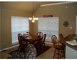 Nice 4 Bedroom Home with Maximum Privacy - Perfect For Students! in College Station, TX (Photo 3 of 5)