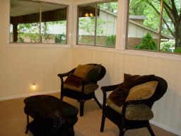 Unique, Classic 3 Bedroom Home with Great Built-Ins in Fort Worth, TX (Photo 9 of 12)