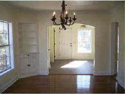 Beautifully Restored 5 Bedroom Home with High End Finishes  in Fort Worth, TX (Photo 3 of 10)