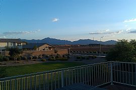 Beautiful 4 Bedroom Home with Low Utility Bills - Great Yard! in Phoenix, AZ (Photo 10 of 10)