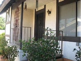 STUNNING 3 bedroom CONDO IN NORTH ALHAMBRA, Available Now!!! in Alhambra, CA (Photo 3 of 12)