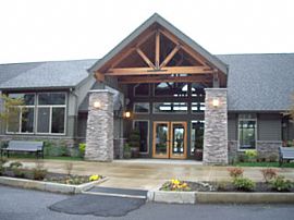 Modern 2 Bedroom Condo - Quaint Kitchen with Upgrades in Hillsboro, OR (Photo 6 of 7)