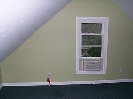 Remodeled 3 Bedroom Home - 3/4 Mile From Notre Dame University in South Bend, IN (Photo 6 of 9)