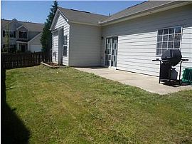 Spacious 3 Bedroom Single Family Home on Large Open Ranch  in Woodstock, GA (Photo 2 of 6)