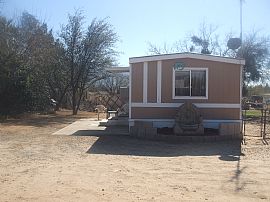 Cute, Comfy, Clean, 2 Bedroom Country Mobile Home on 3 Acres in Catalina, AZ