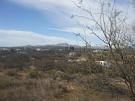 Cute, Comfy, Clean, 2 Bedroom Country Mobile Home on 3 Acres in Catalina, AZ (Photo 6 of 6)