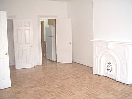 Large 1 Bedroom Apartment in Crown Heights with Hardwood Floors in Brooklyn, NY (Photo 2 of 4)