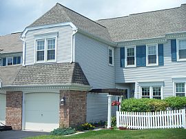 Gorgeous 3 Bedroom Townhouse in Desirable  Location! in Chester Springs, PA