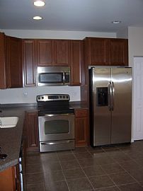 Beautiful 3 Bedroom Townhouse with 2 Car Garage in Cape Coral, FL (Photo 2 of 9)