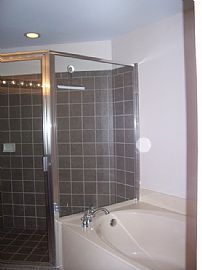 Beautiful 3 Bedroom Townhouse with 2 Car Garage in Cape Coral, FL (Photo 7 of 9)