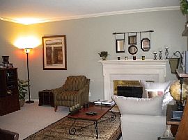 Beautiful 2 Bedroom End Unit Condo in South Park! in Charlotte, NC