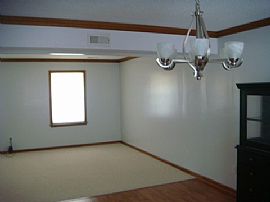 Immaculate 3 Bedroom Home - Near Oceana and Dam Neck  in Virginia Beach, VA (Photo 4 of 8)