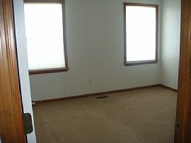 Immaculate 3 Bedroom Home - Near Oceana and Dam Neck  in Virginia Beach, VA (Photo 7 of 8)