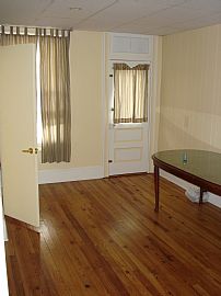 Beautiful, Remodeled 2 Bedroom Townhouse with Hardwood Floors in Baltimore, MD (Photo 10 of 11)
