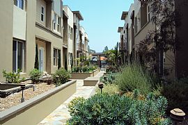 Nice Condo 3 Bedrooms 2.5baths,  in Pasadena, CA (Photo 3 of 4)