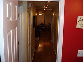 Spacious 2 Bedroom Condo Near Lake Shore in Chicago, IL (Photo 4 of 6)