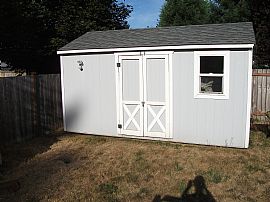 Handsome 4 Bedroom Home in Gated Community in Spanaway, WA (Photo 8 of 12)