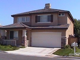 Beautiful 2 Story, 4 Bedroom Home with Upstairs Game Room in Temple City, CA (Photo 2 of 4)