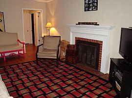 Magnificent 3 Bedroom Home - 5 Miles From Downtown in Richmond, VA (Photo 2 of 3)