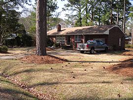 3 Br 2 Ba Corner Beauty in Norfolk, VA (Photo 2 of 5)