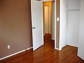 Upper Level 3 Bedroom Home with Large Backyard -  Near DC in Hyattsville, MD (Photo 6 of 8)