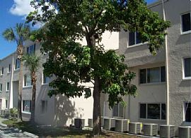 Charming  2 Bedroom Waterford Apartment - Brand New in Fort Myers, FL