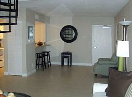 Charming  2 Bedroom Waterford Apartment - Brand New in Fort Myers, FL (Photo 3 of 12)