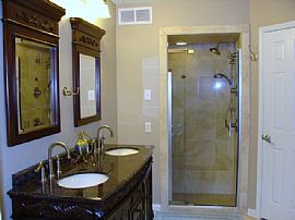 Beautiful, Upgraded  Home in South Fort Worth! in Fort Worth, TX (Photo 3 of 9)