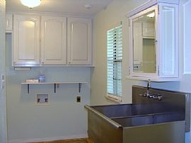 Beautiful, Upgraded  Home in South Fort Worth! in Fort Worth, TX (Photo 4 of 9)