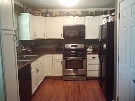 Remodeled 3 Bedroom Home with an Open Concept in Burleson, TX