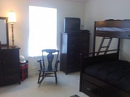 Exquisite 2 Bedroom Townhouse with 2 Master Suites  in Smyrna, DE (Photo 10 of 12)