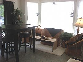 Exquisite 2 Bedroom Townhouse with 2 Master Suites  in Smyrna, DE (Photo 5 of 12)